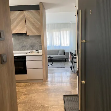 Leos Apart3 سيدي