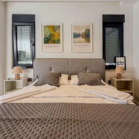 Leos Apart3 Apartament Side